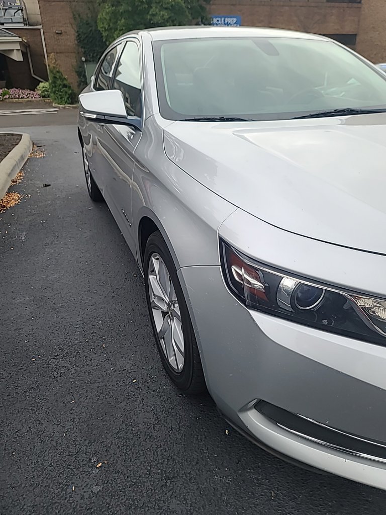 Used 2017 Chevrolet Impala LT FWD image 5