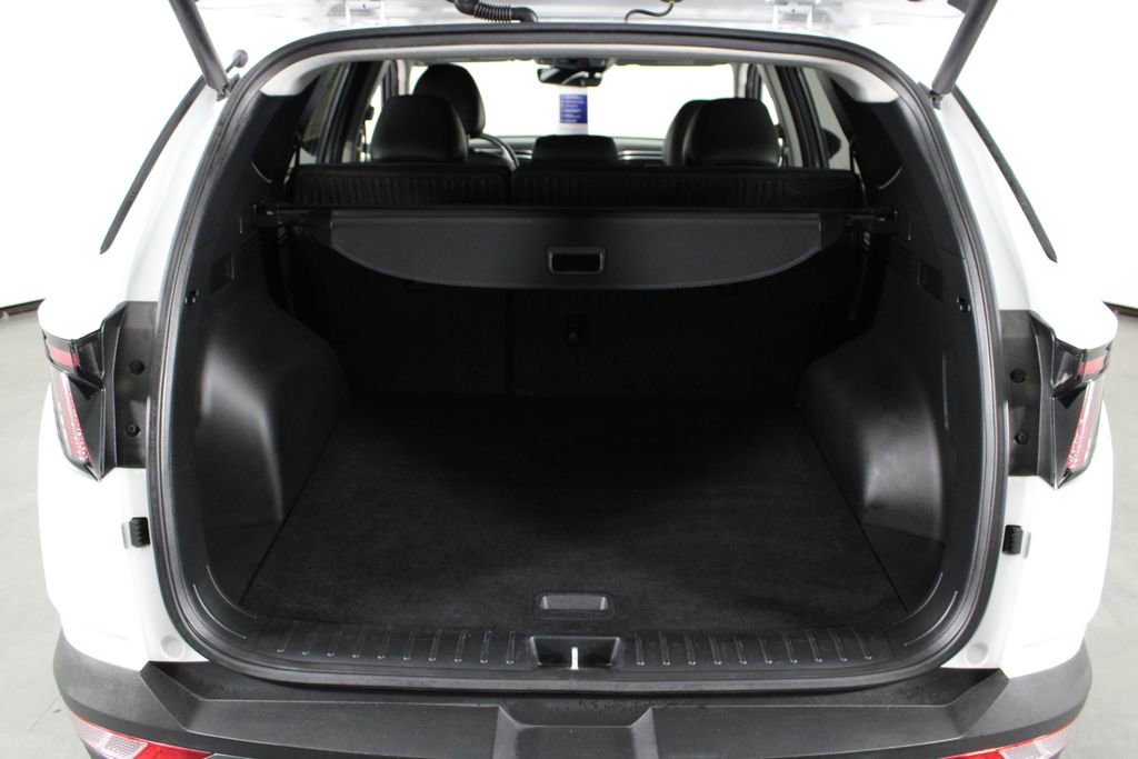 Certified 2024 Hyundai Tucson Limited FWD image 18