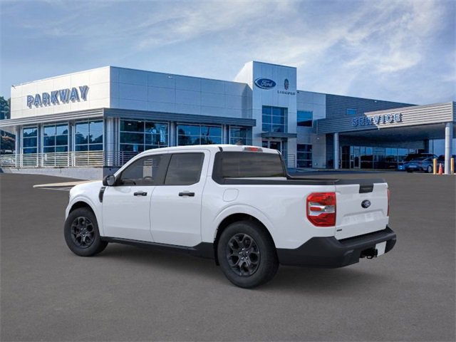 New 2025 Ford Maverick XLT image 4