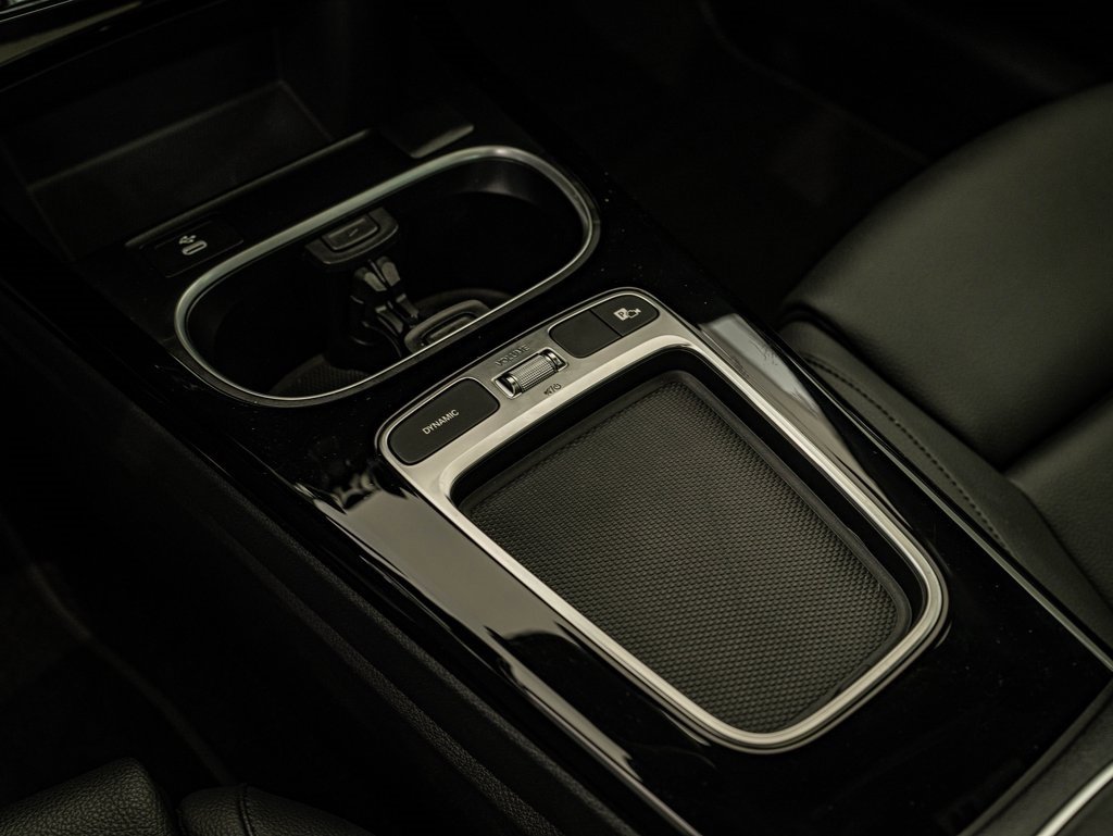 Certified 2025 Mercedes-Benz CLA 250 4MATIC image 33