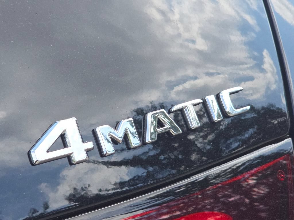 New 2027 Mercedes-Benz GLC 300 4MATIC image 5