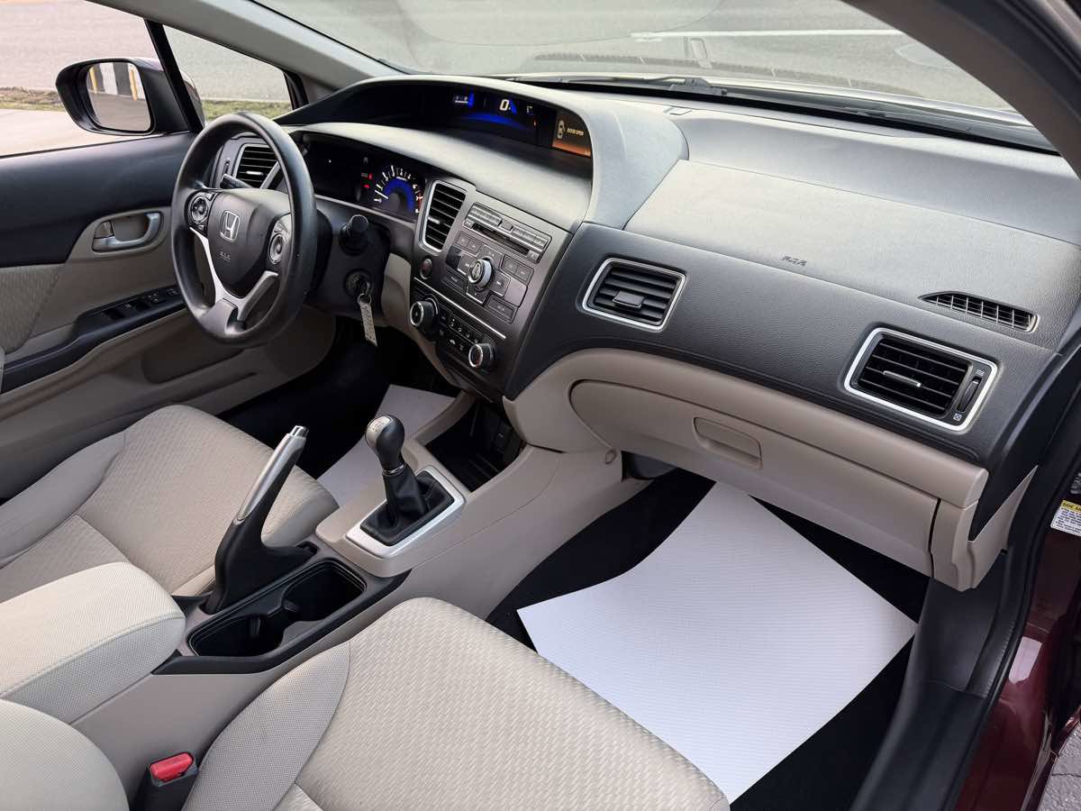 Used 2014 Honda Civic LX image 19