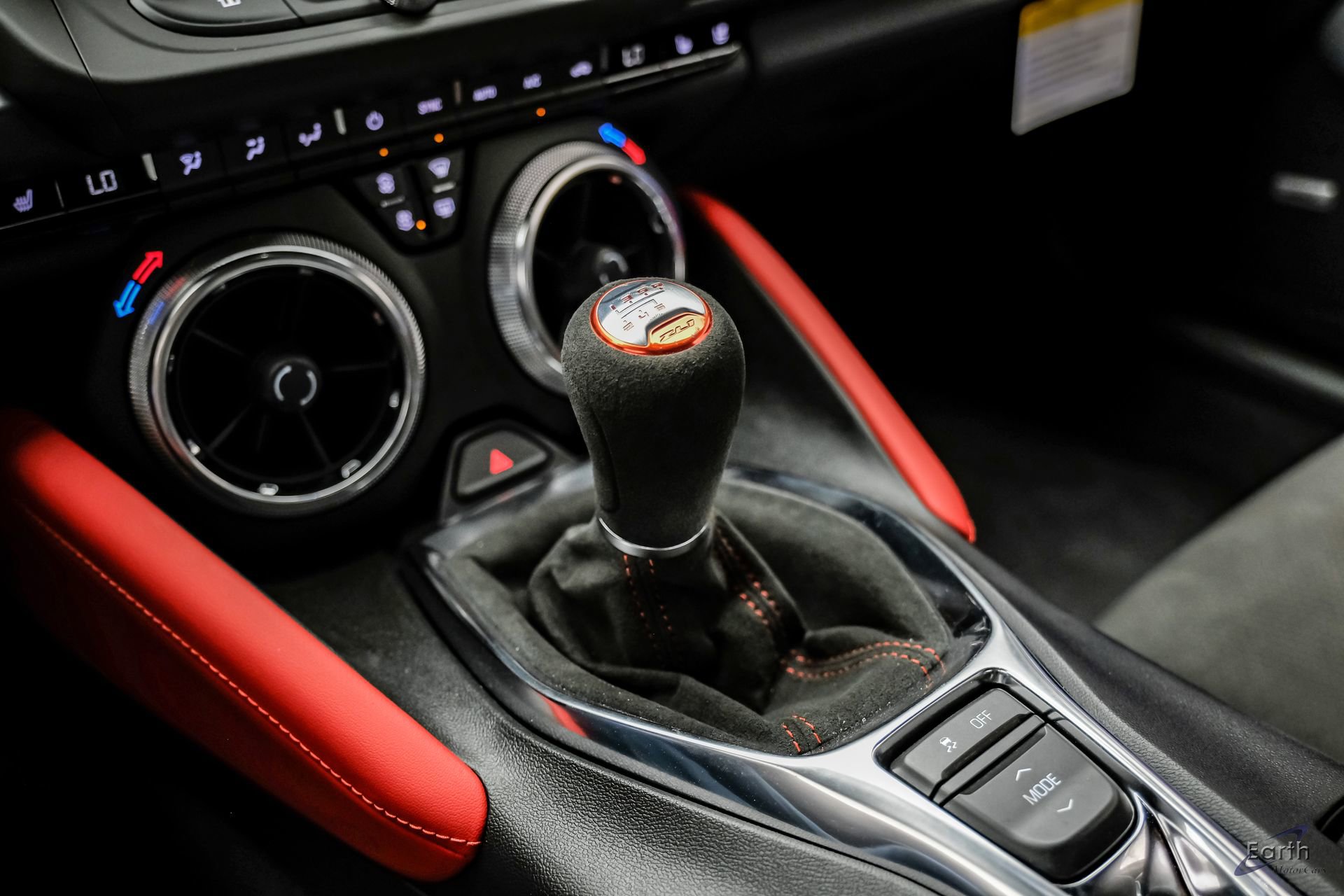 Used 2024 Chevrolet Camaro ZL1 RWD image 67