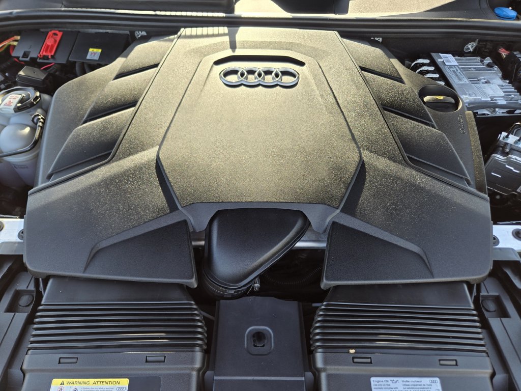 Certified 2024 Audi Q8 Premium Plus AWD/4WD image 41