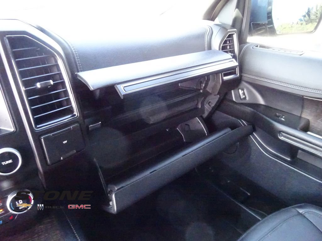 Used 2020 Ford Expedition Limited w/ Equipment Group 302A image 31