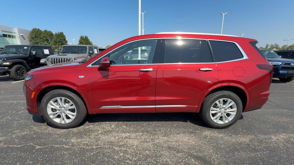 Used 2023 Cadillac XT6 Luxury AWD/4WD image 5