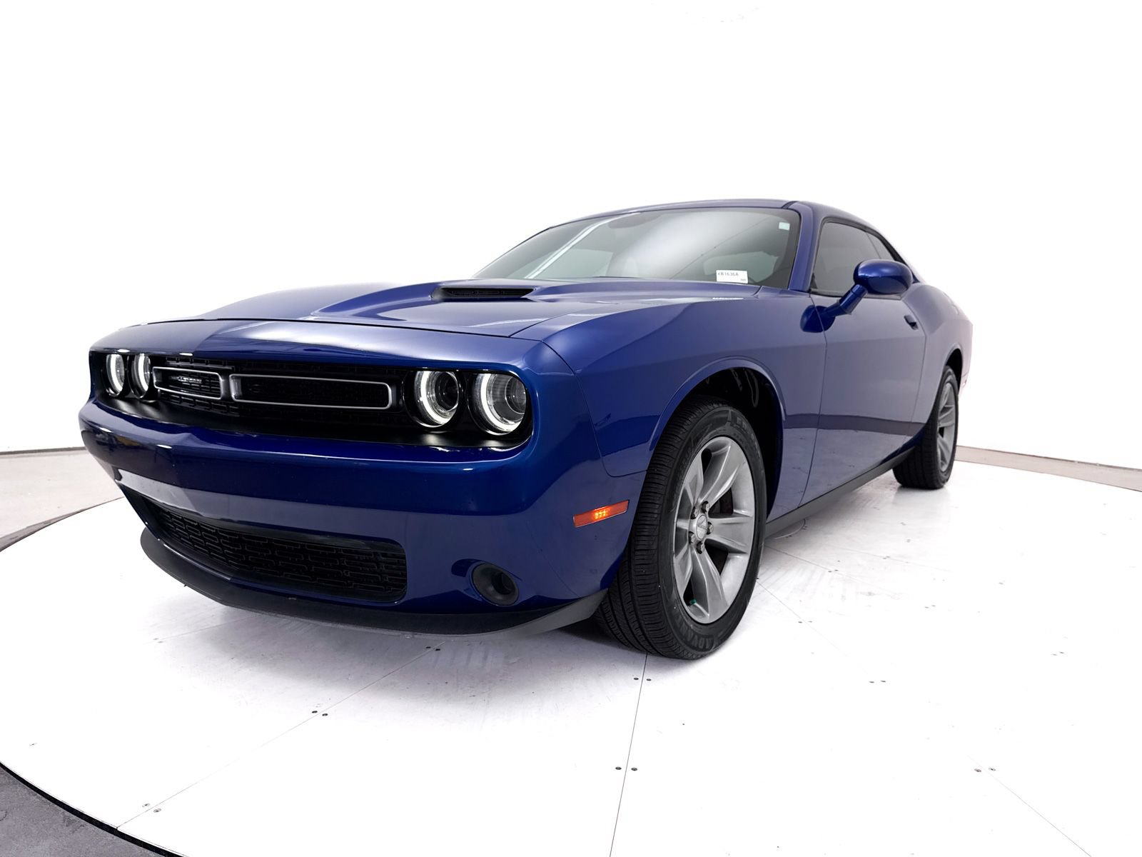 Used 2021 Dodge Challenger SXT RWD image 15