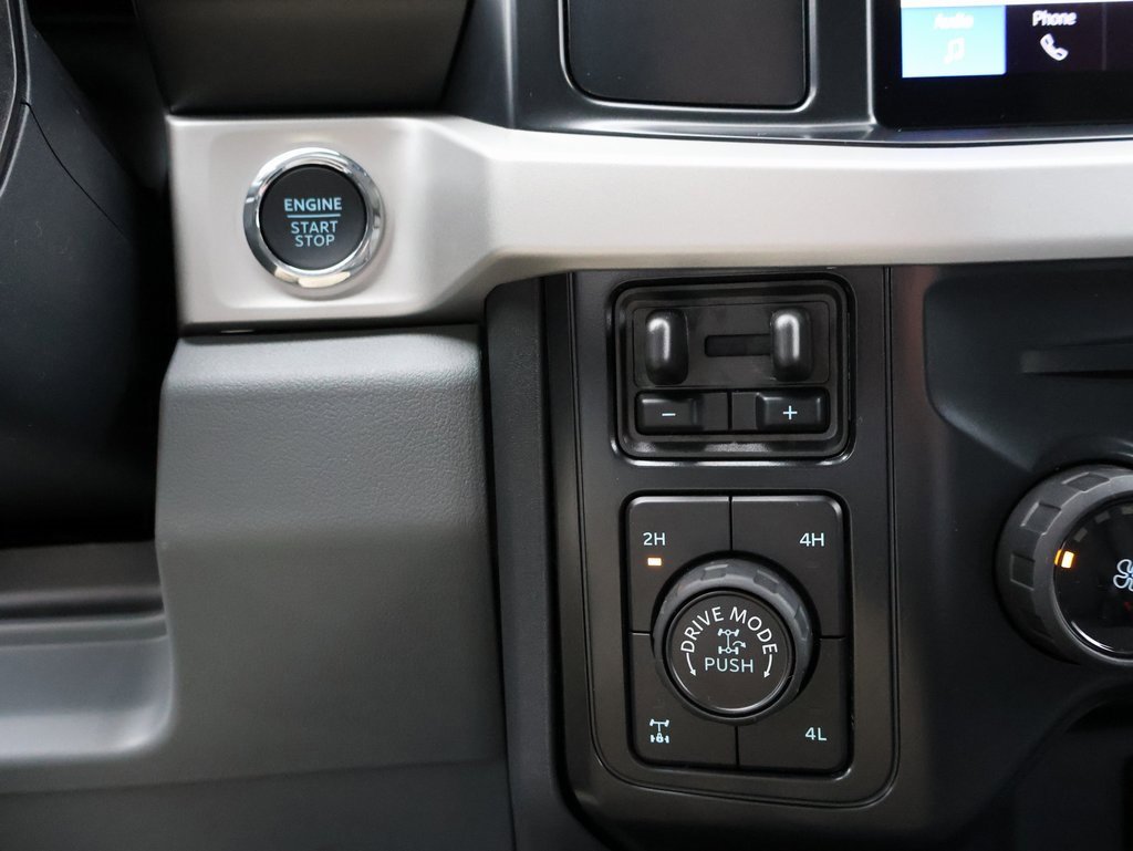 New 2026 Ford F250 XLT w/ XLT Premium Package image 31