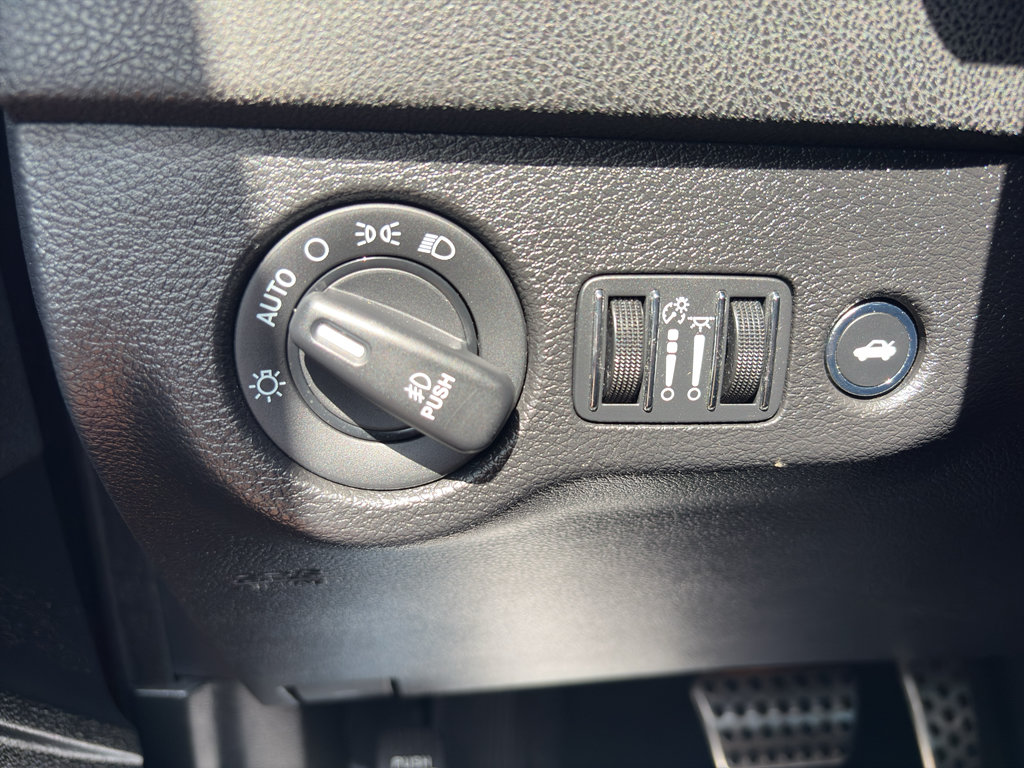 Used 2021 Dodge Charger R/T RWD image 26