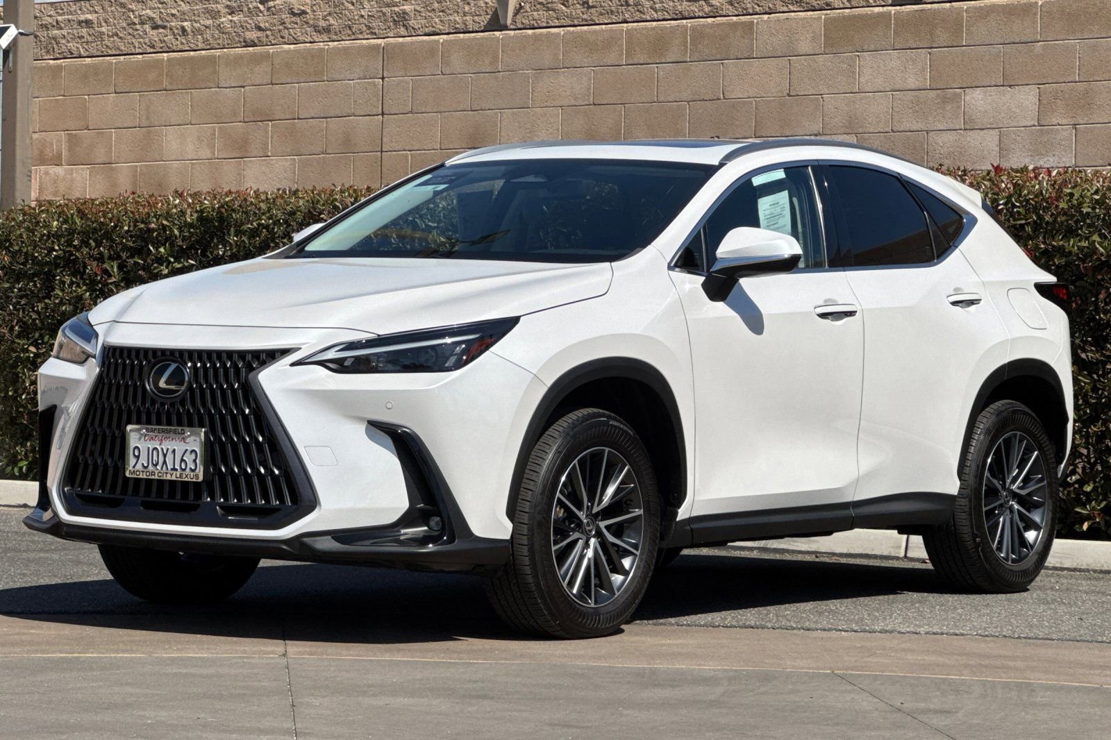 Certified 2024 Lexus NX 350h AWD image 8