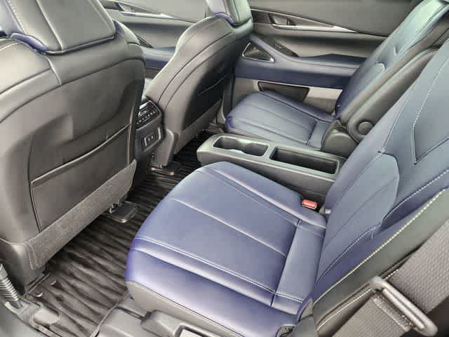 Certified 2026 INFINITI QX60 Sport w/ Dark Cargo Package AWD/4WD image 12