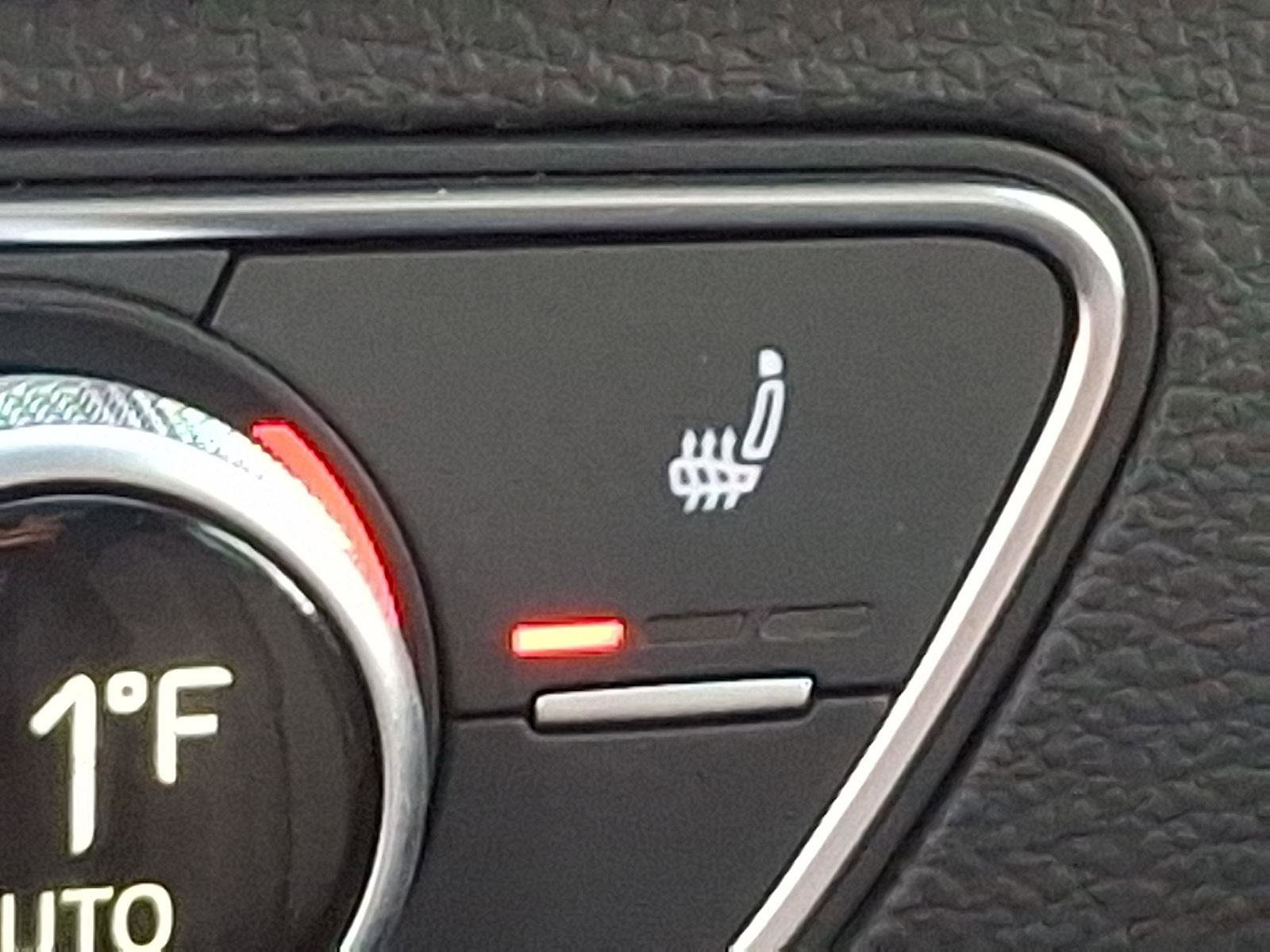 Certified 2025 Audi Q5 2.0T Premium image 25