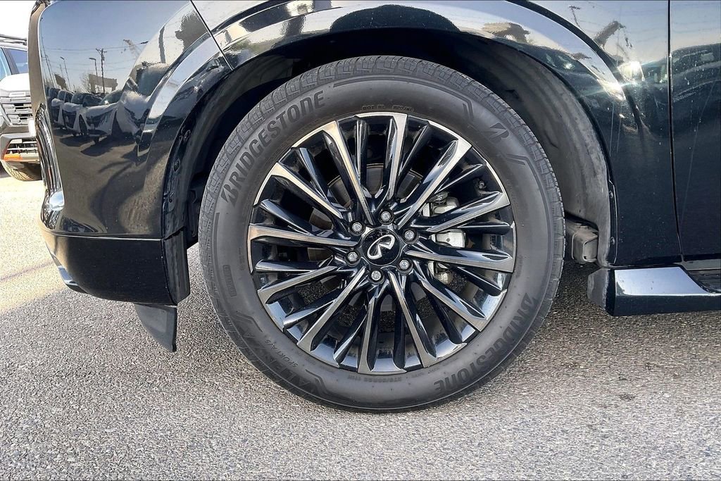 Used 2025 INFINITI QX80 Autograph AWD/4WD image 9