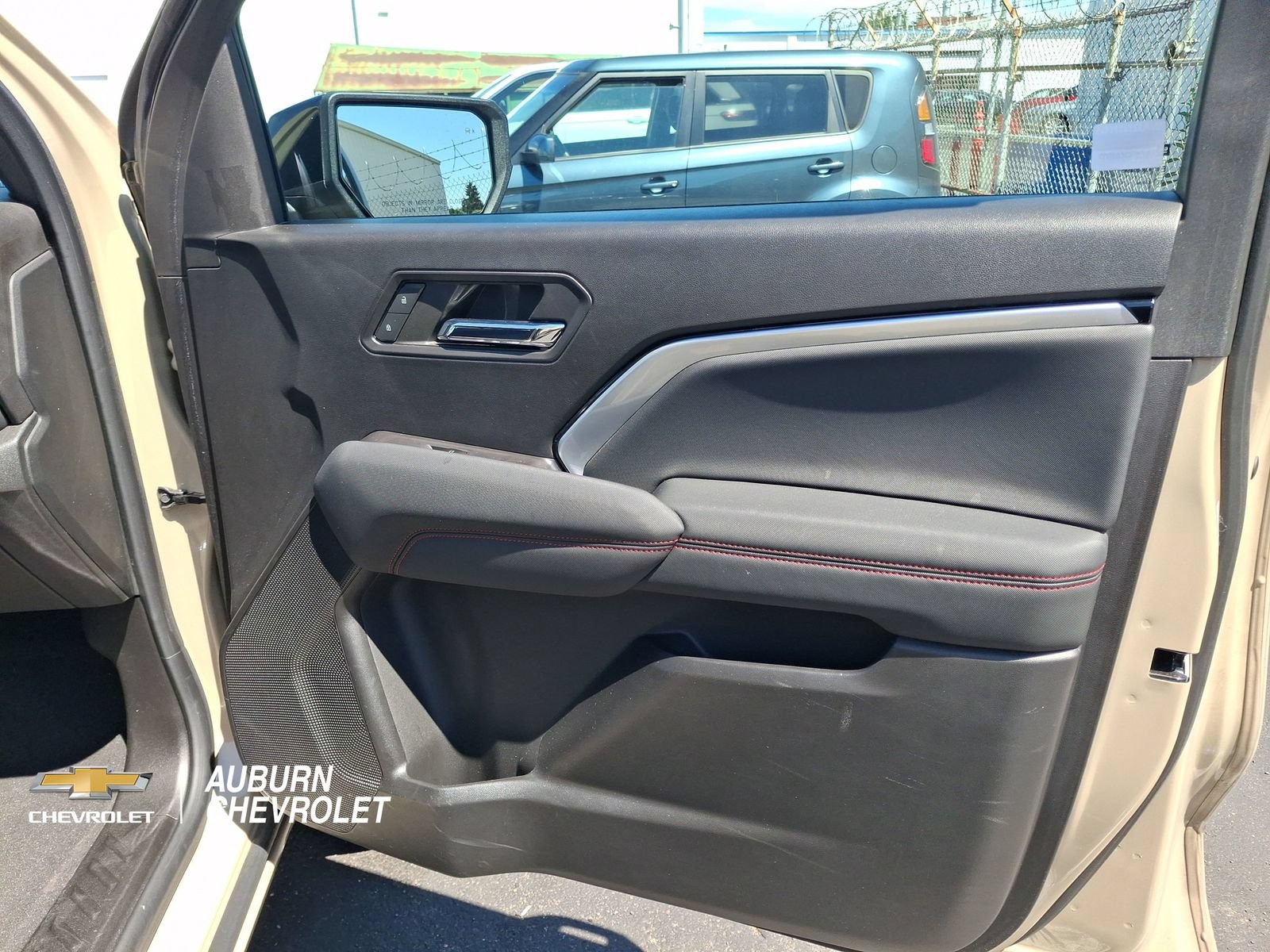 Certified 2023 Chevrolet Colorado Z71 w/ Z71 Convenience Package 2 AWD/4WD image 20