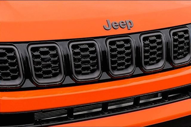 New 2026 Jeep Compass Latitude AWD/4WD image 35