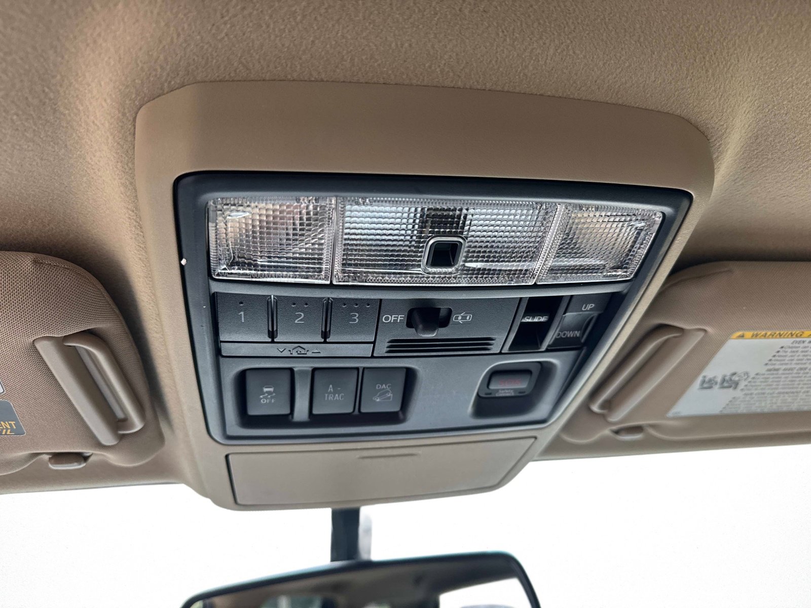 Used 2017 Toyota 4Runner Limited AWD/4WD image 28