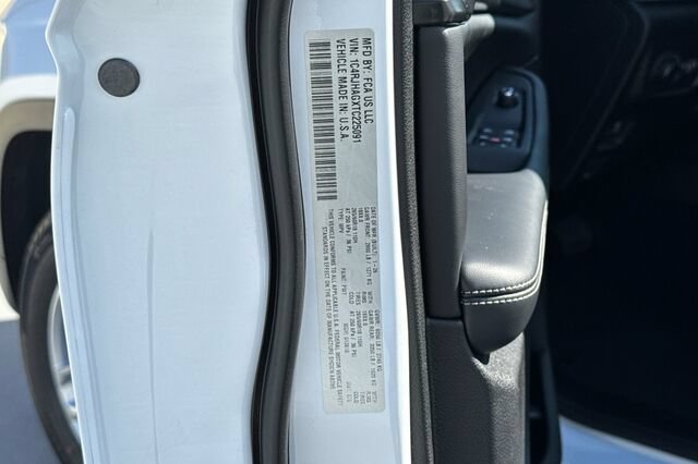 New 2026 Jeep Grand Cherokee Laredo X AWD/4WD image 24