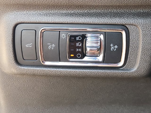 Used 2022 Lincoln Corsair AWD w/ Equipment Group 101A image 20