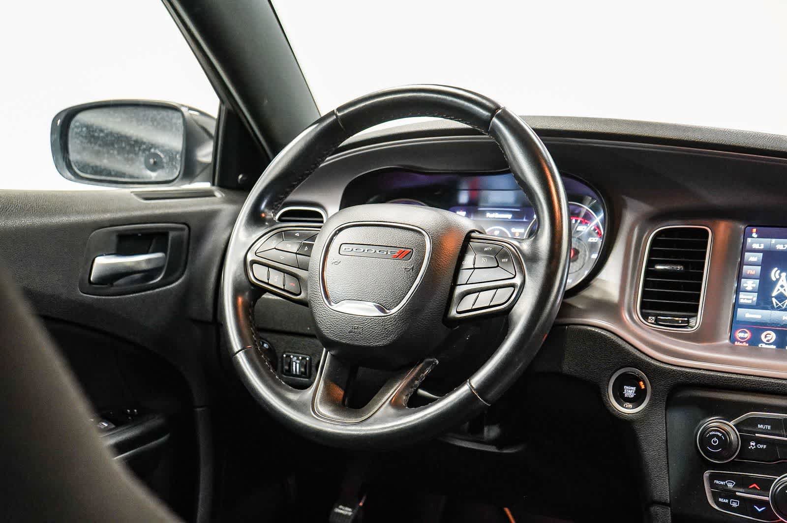 Used 2023 Dodge Charger SXT RWD image 15