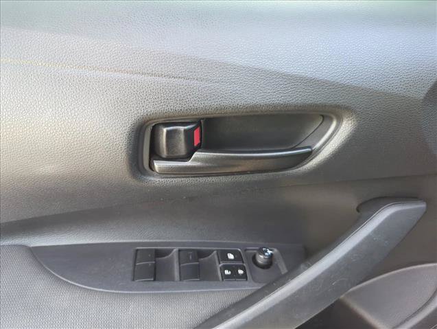 Used 2023 Toyota Corolla LE w/ LE Convenience Package FWD image 9