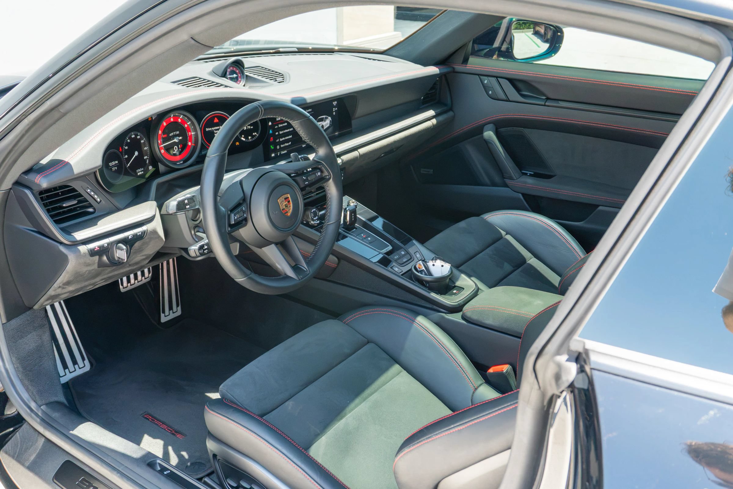 Used 2024 Porsche 911 Carrera S RWD image 56