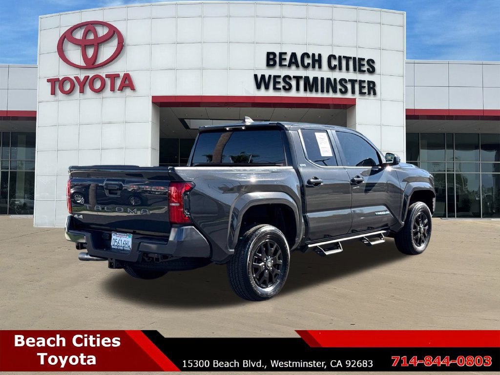 Certified 2025 Toyota Tacoma SR5 AWD/4WD image 12