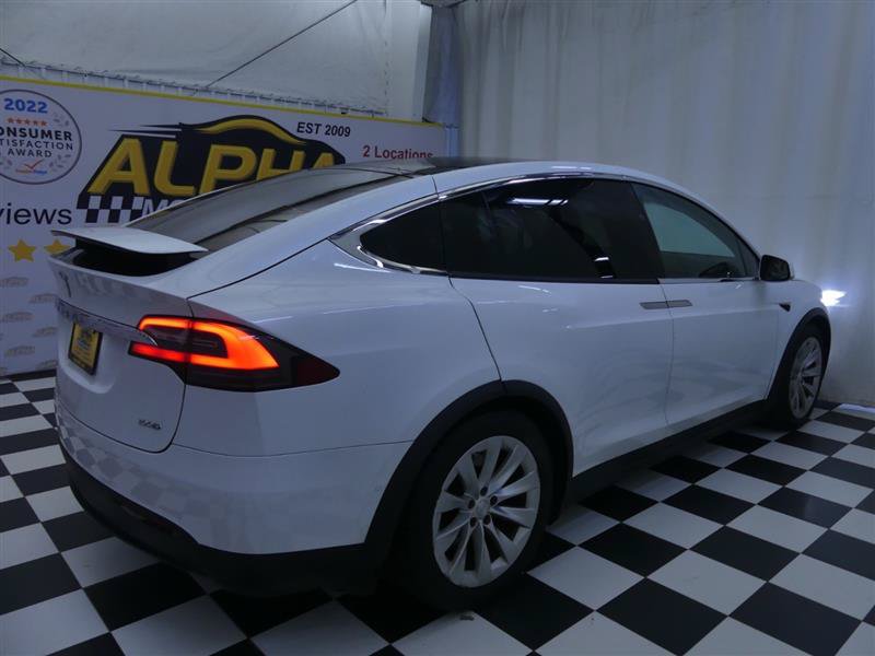 Used 2017 Tesla Model X 100D AWD/4WD image 7