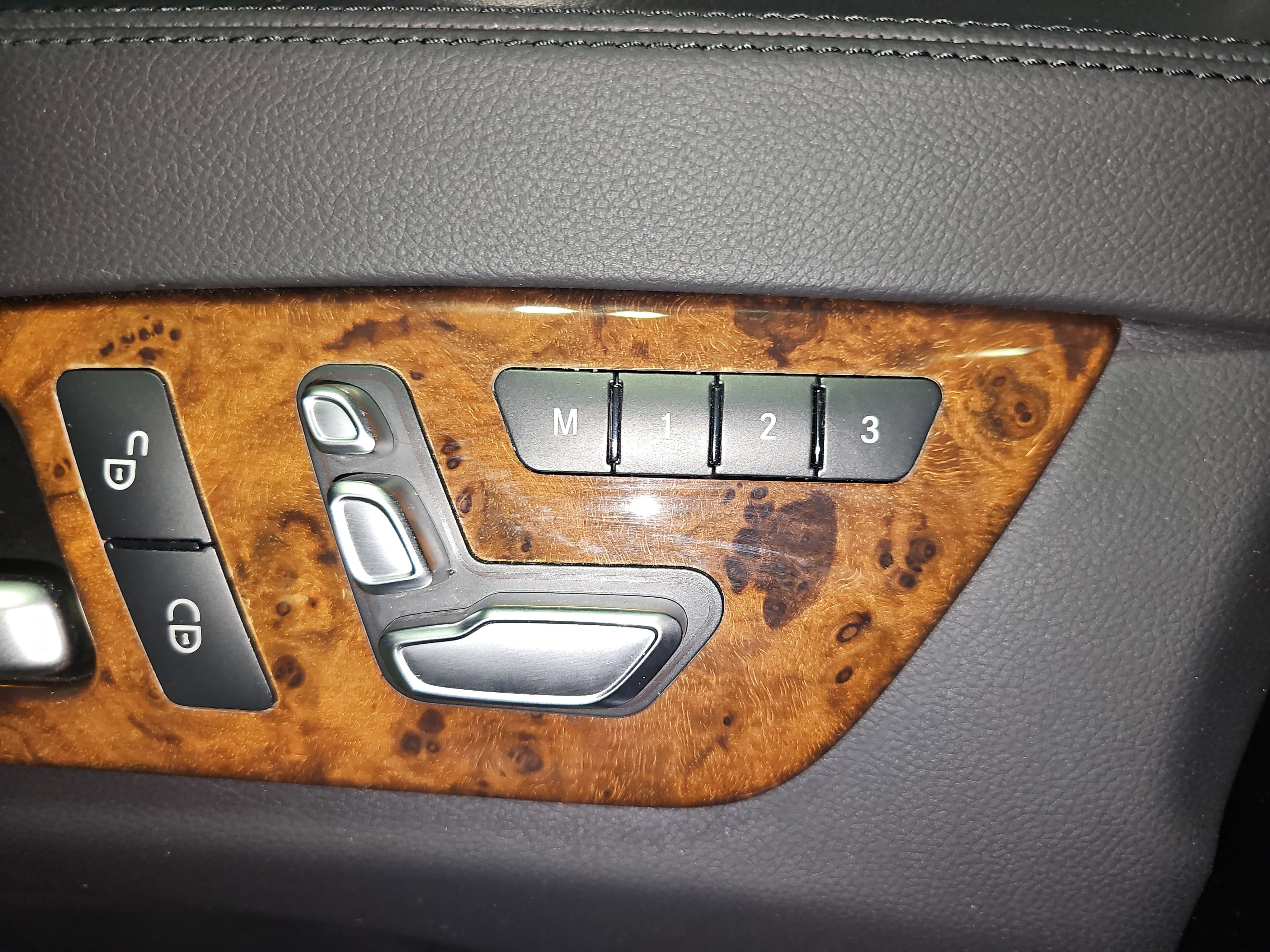 Used 2015 Mercedes-Benz CLS 400 image 30