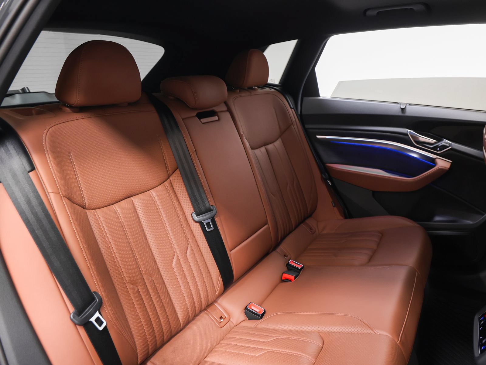 Used 2019 Audi e-tron Prestige AWD/4WD image 28
