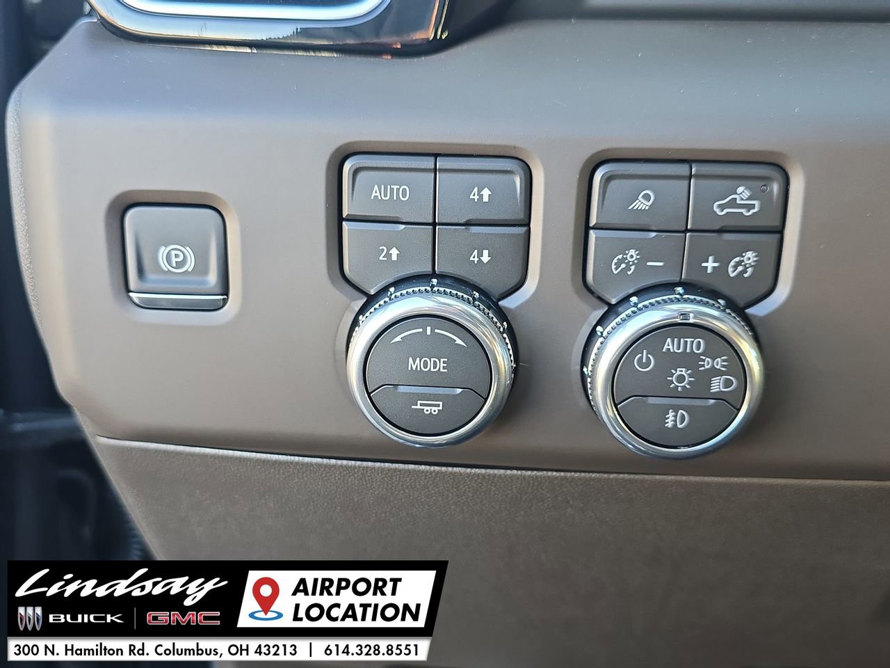 New 2026 GMC Sierra 3500 Denali w/ Denali Reserve Package image 17