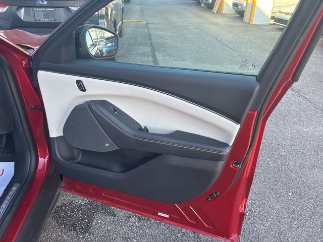 Used 2023 Ford Mustang Mach-E Premium image 37