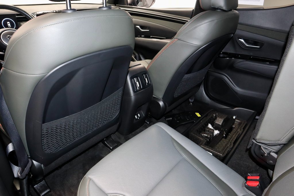 Used 2024 Hyundai Santa Cruz Limited image 23