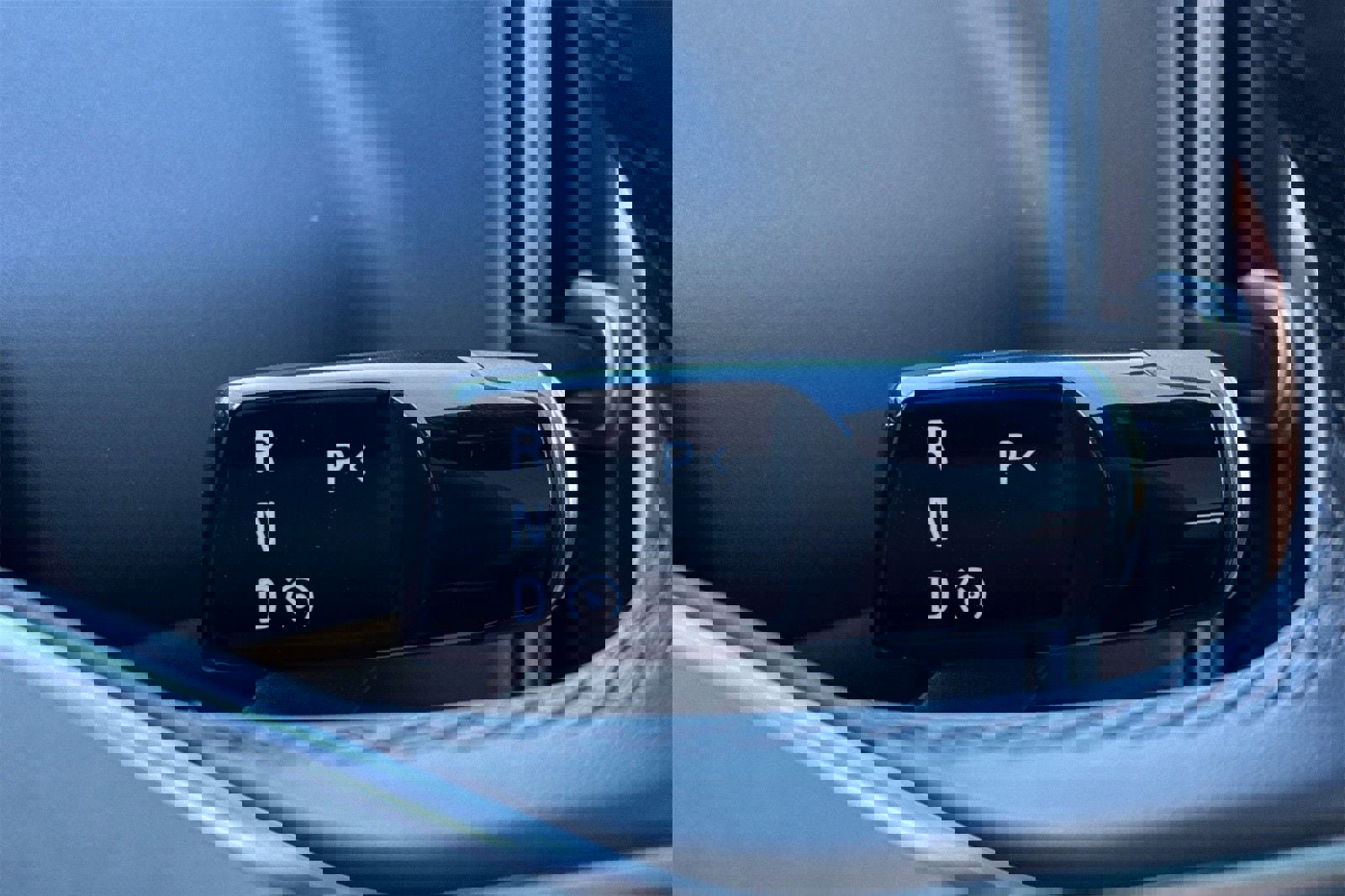 New 2026 Volvo EX30 Plus w/ Climate Package image 21