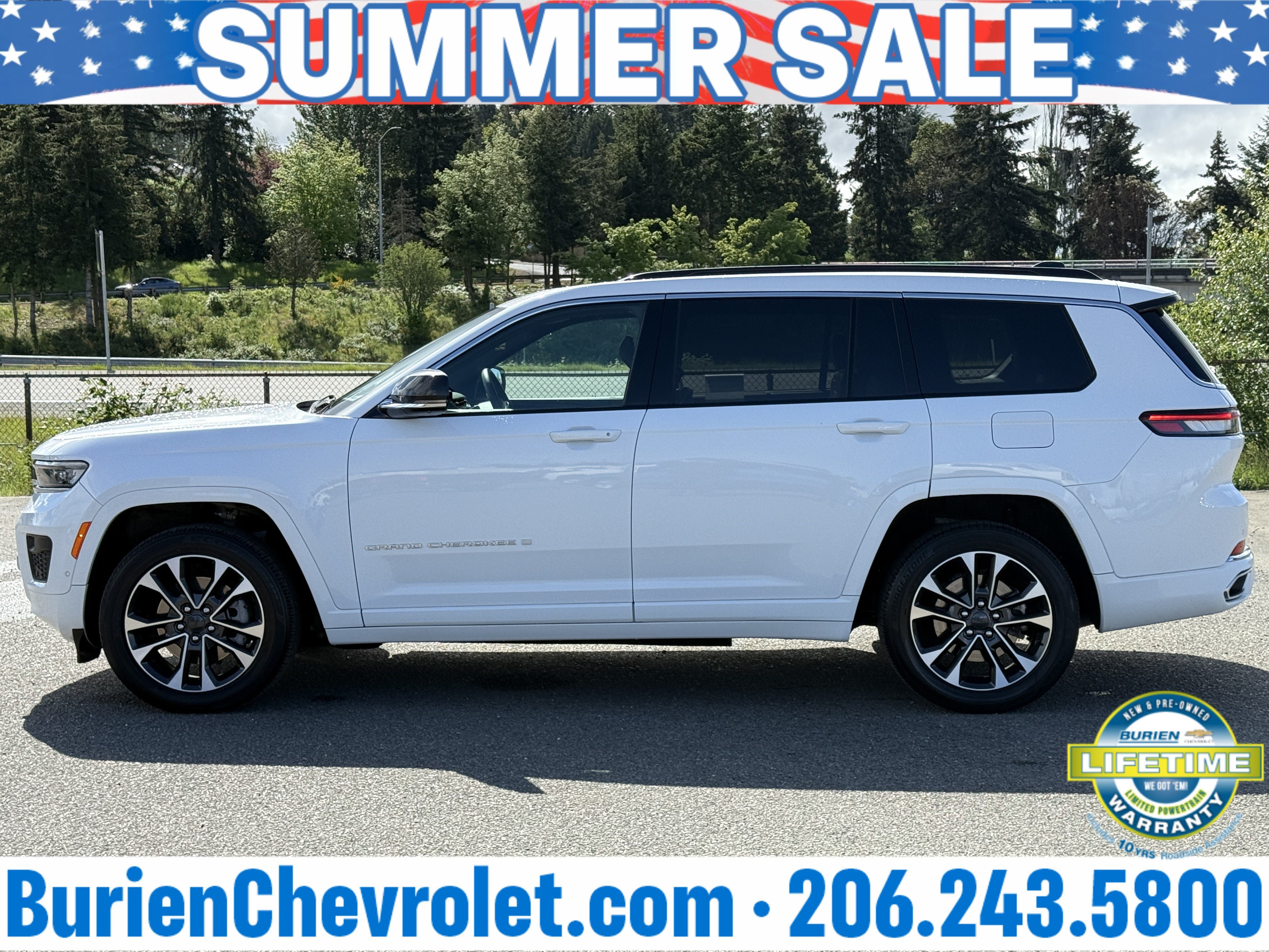 Used 2024 Jeep Grand Cherokee L Overland w/ Advanced Protech Group III AWD/4WD image 2