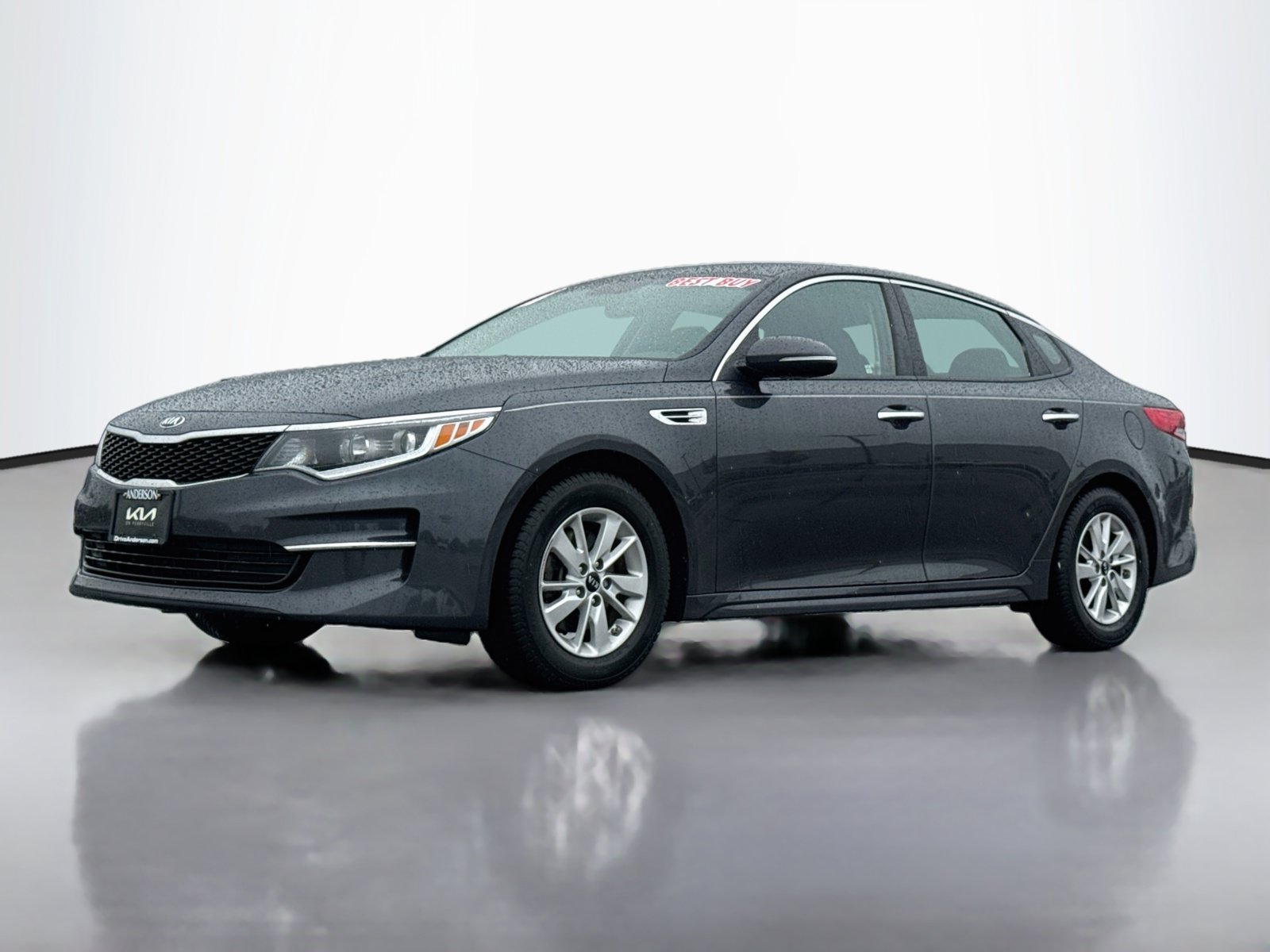 Used 2017 Kia Optima LX w/ Convenience Package FWD image 3