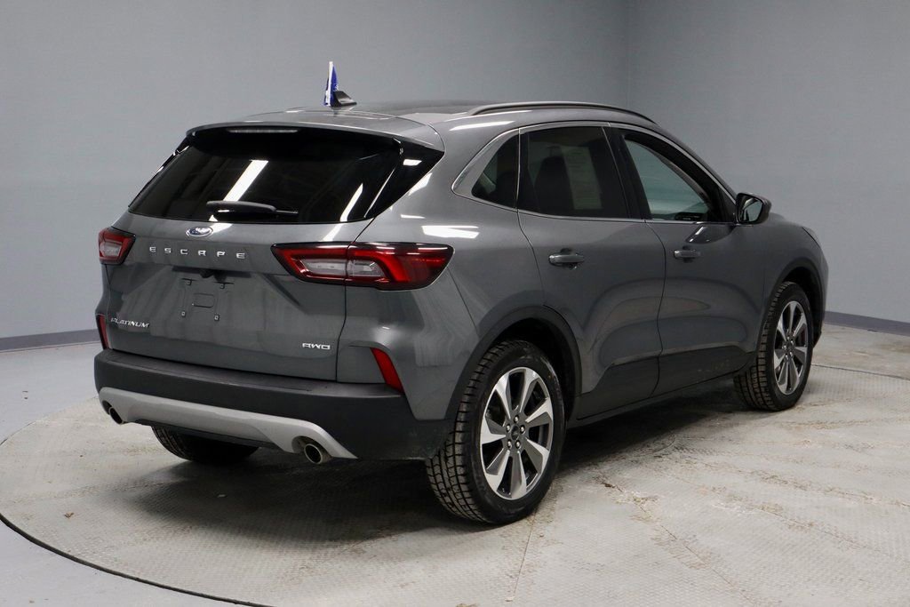 Certified 2025 Ford Escape Platinum image 13