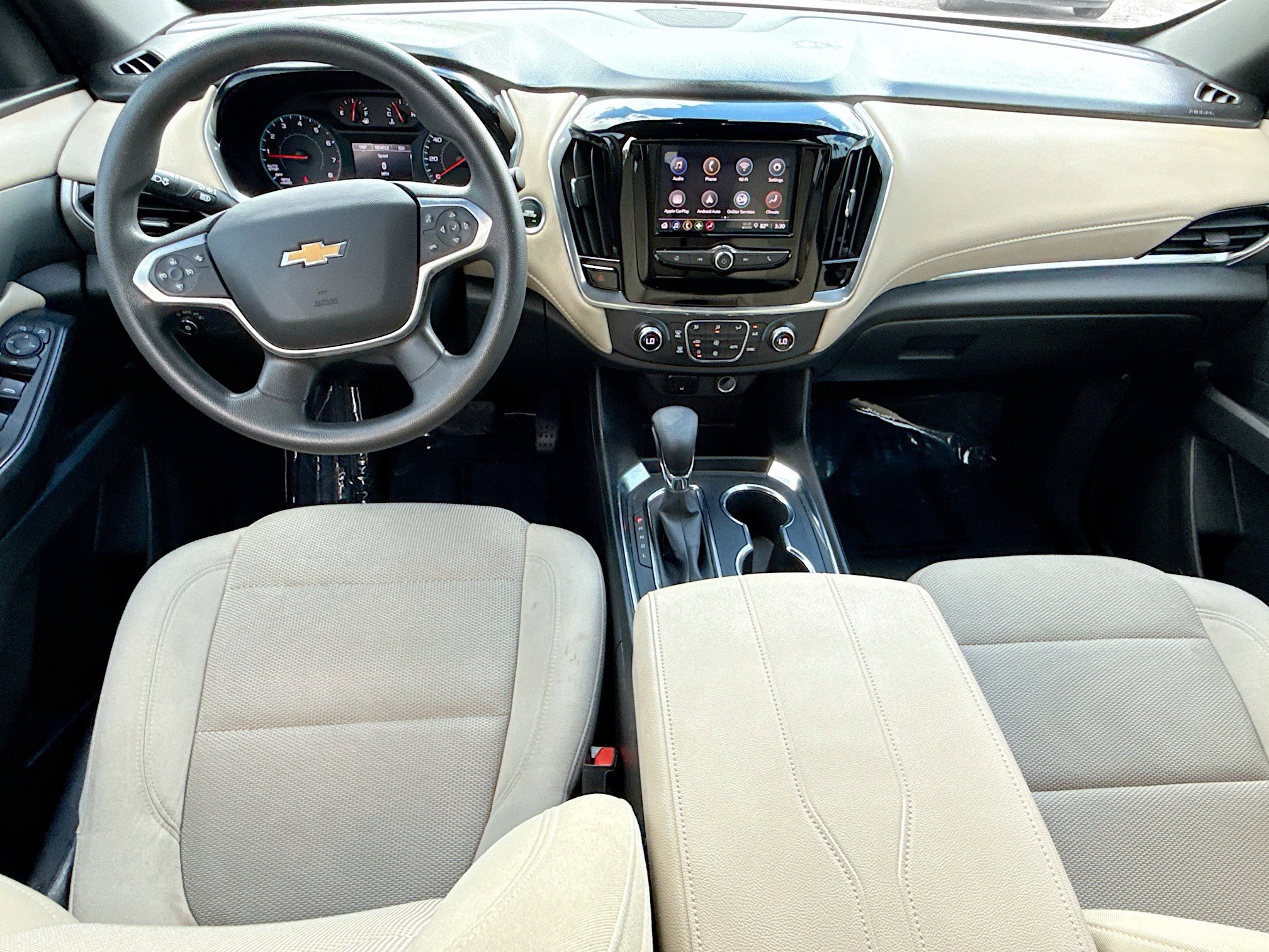 Used 2022 Chevrolet Traverse LS w/ LPO, Cargo Package FWD image 15