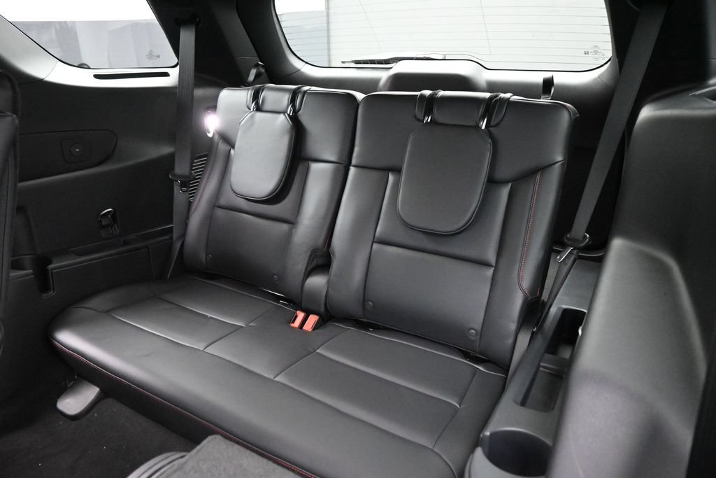 New 2026 Ford Explorer ST-Line w/ ST-Line Street Pack RWD image 19