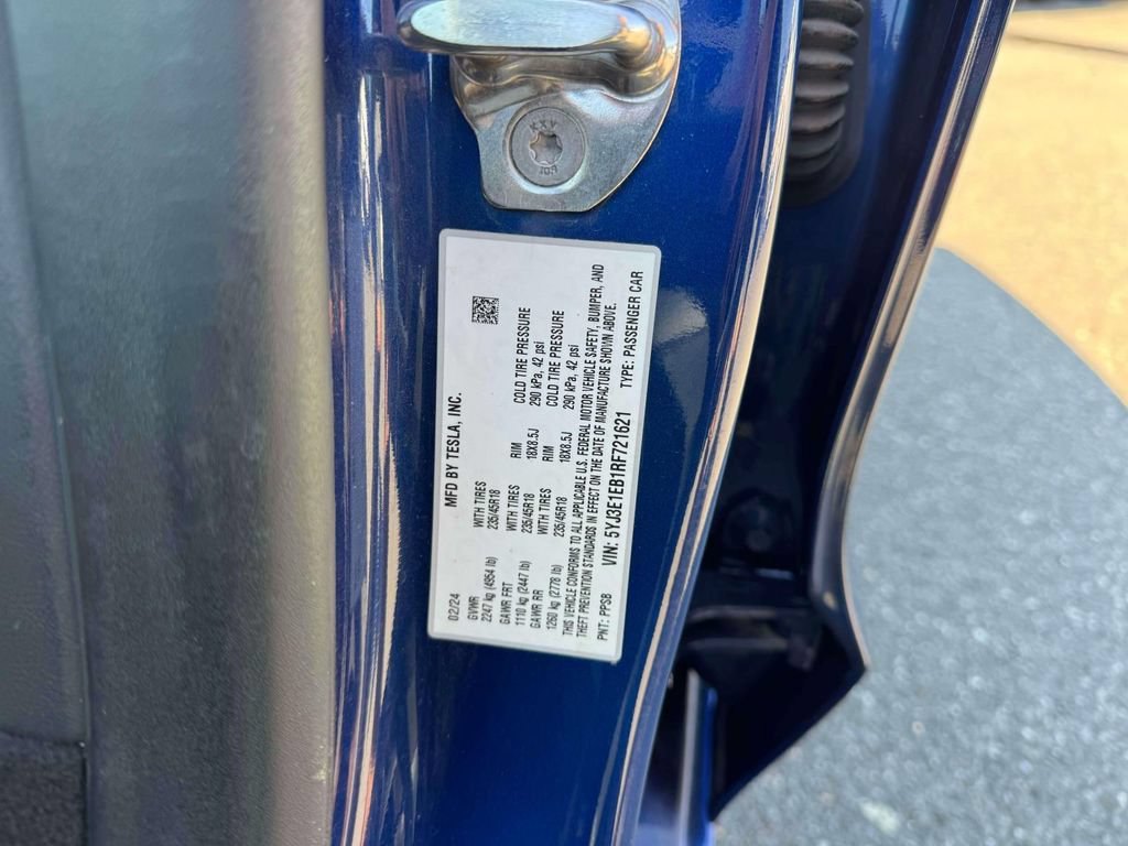 Used 2024 Tesla Model 3 Long Range AWD/4WD image 13
