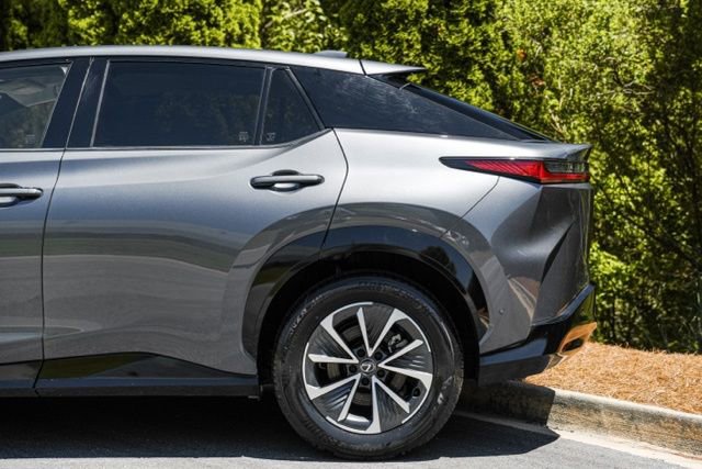 Used 2023 Lexus RZ 450e Premium w/ Technology Package AWD/4WD image 11