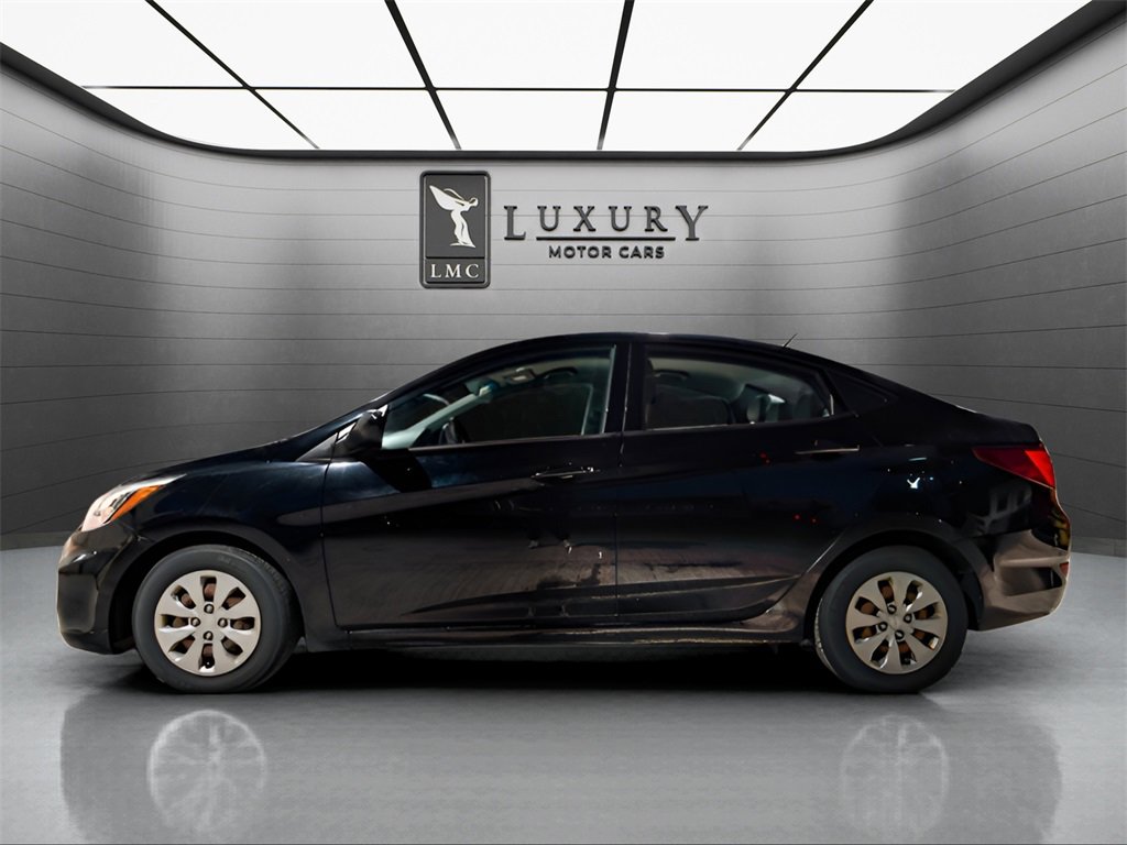 Used 2017 Hyundai Accent SE image 4