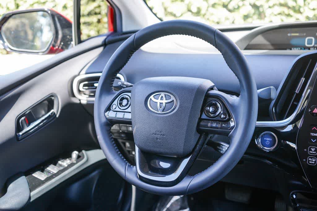 Used 2020 Toyota Prius Prime XLE FWD image 14