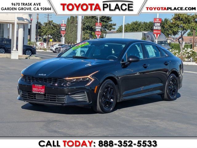 Used 2025 Kia K5 LXS image 1