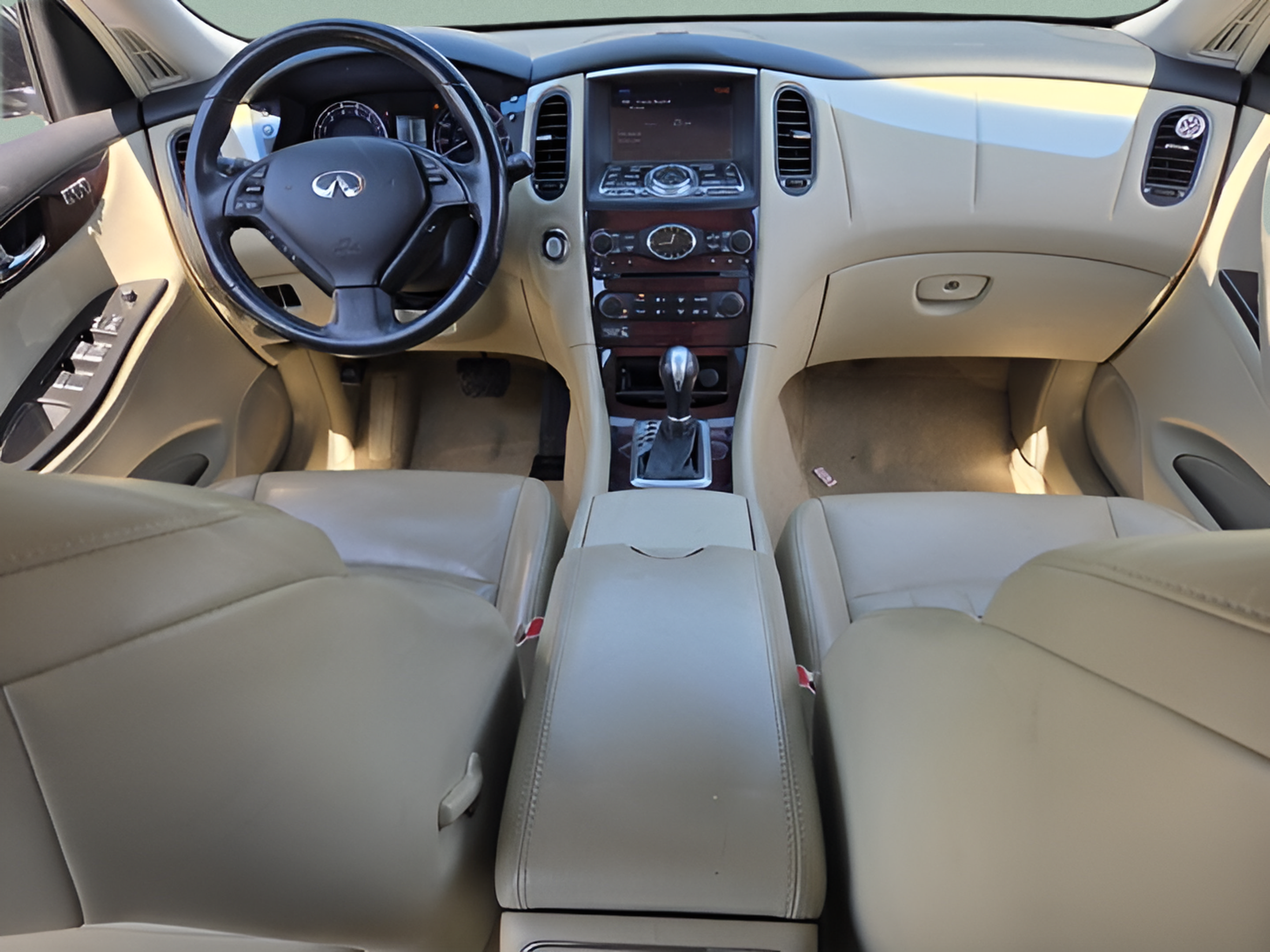 Used 2017 INFINITI QX50 AWD w/ Premium Plus Package image 11