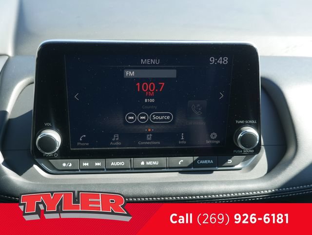 Used 2024 Nissan Rogue S FWD image 47