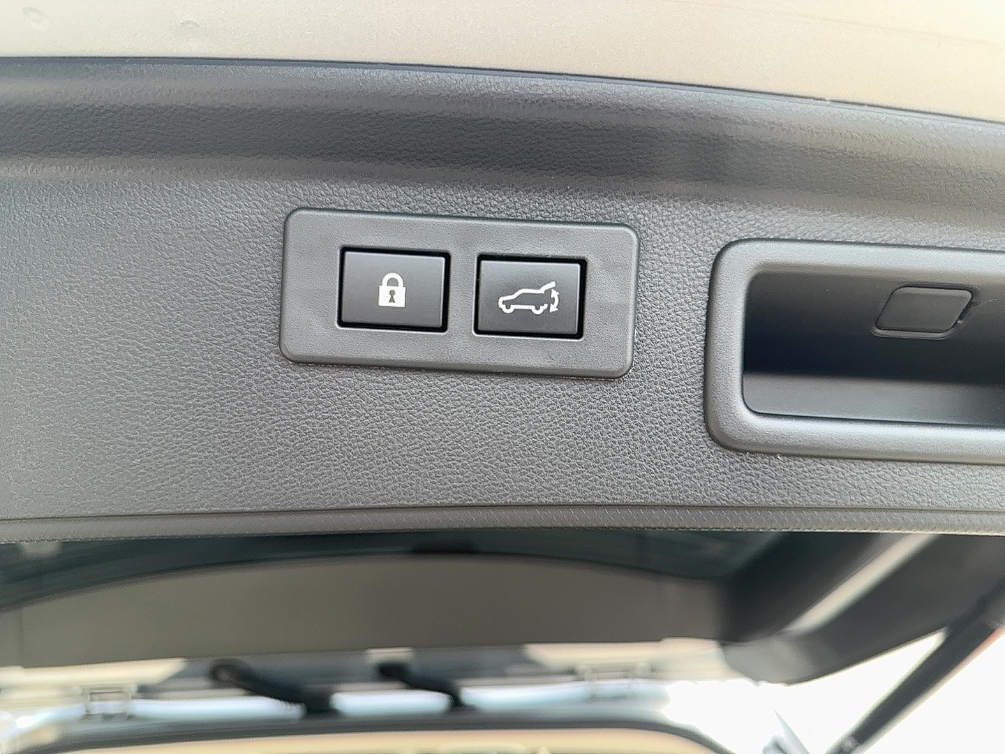 Used 2024 Subaru Forester Limited AWD/4WD image 19
