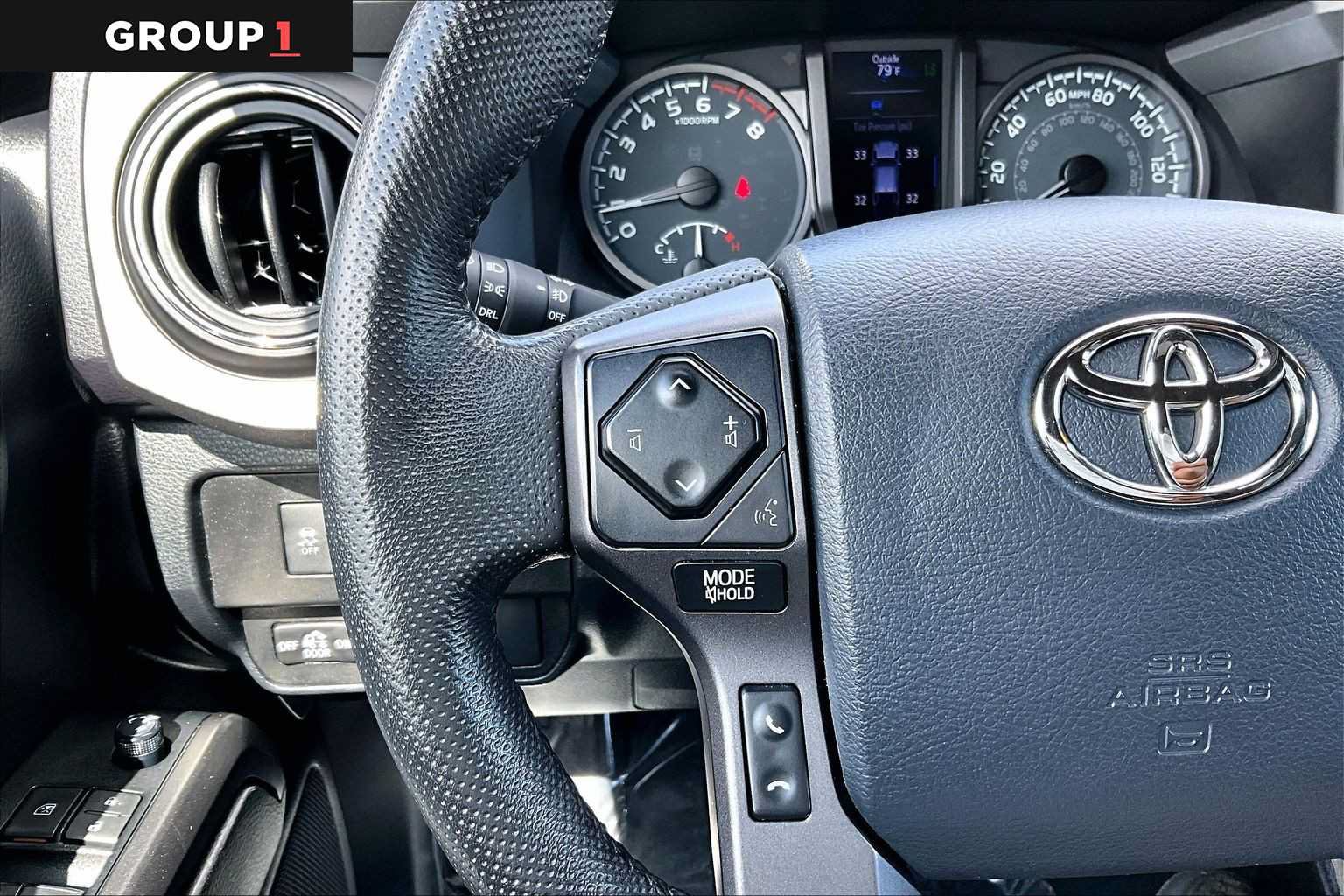Used 2020 Toyota Tacoma TRD Off-Road w/ Technology Package AWD/4WD image 46