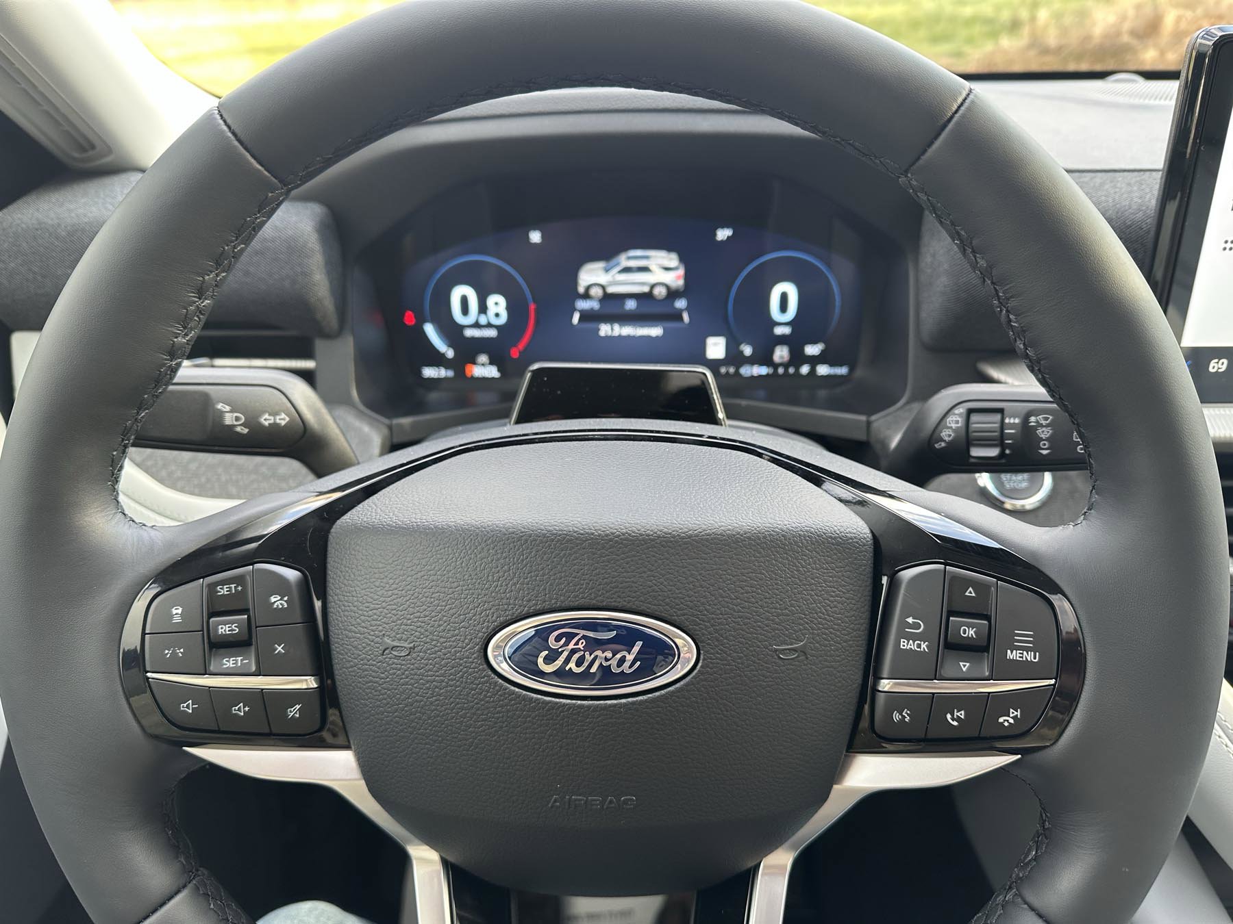 New 2026 Ford Explorer Platinum w/ LUX Leather Package image 17