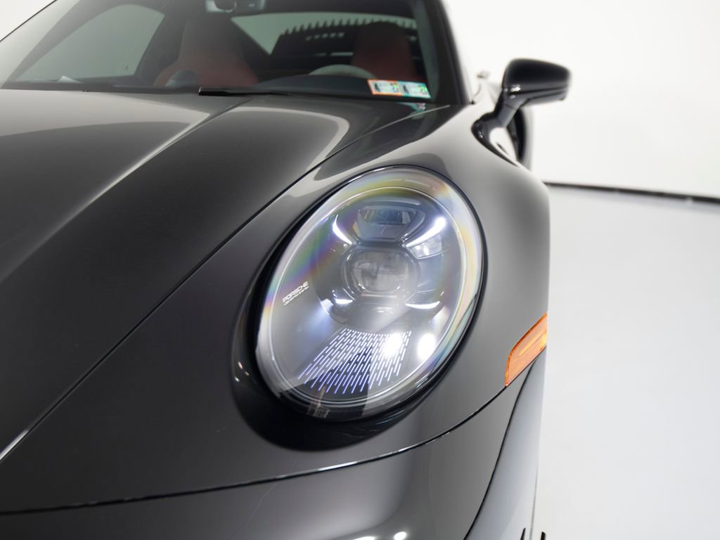 Certified 2024 Porsche 911 Turbo AWD/4WD image 40