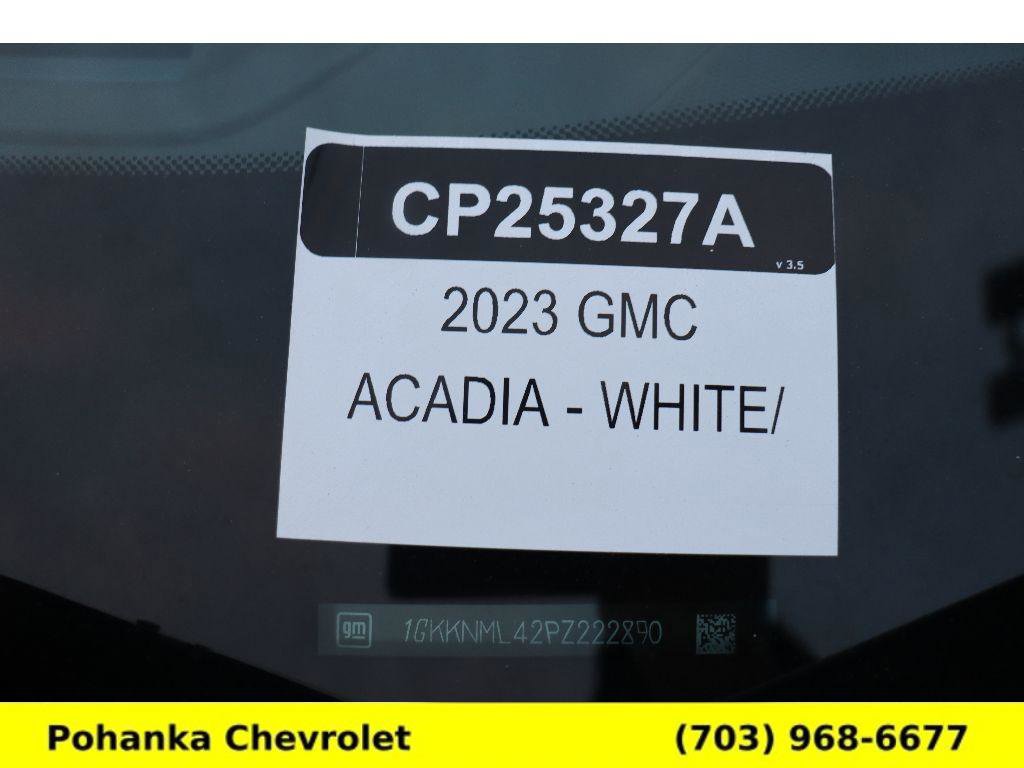 Used 2023 GMC Acadia SLT image 37